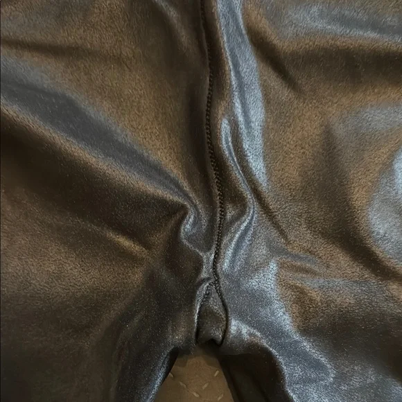 Spanx Moto Shiny Black Faux Leather Leggings - Picture 8 of 9